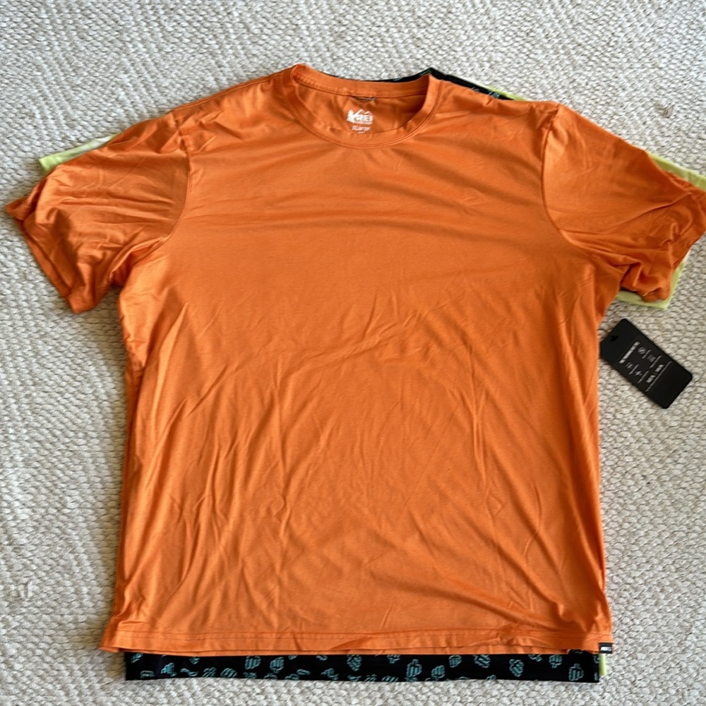3 Workout Moisture Wicking Tee Shirt Bundle- XL